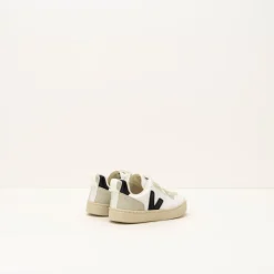 Veja 20 Blanco Baskets