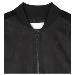 Veste noire avec fermeture éclair avant