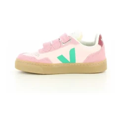 V-90 Sneakers